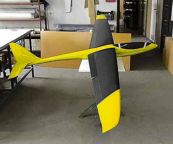 Yellow-Carbon